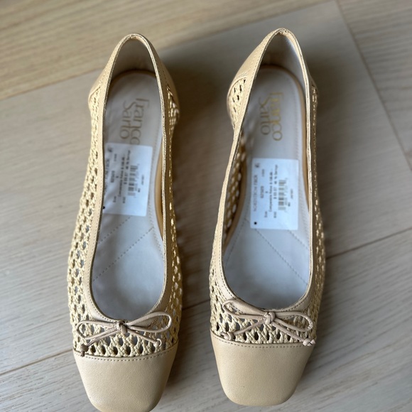 Franco Sarto Women's Tan Woven Flats size 9 NWT - Picture 4 of 8